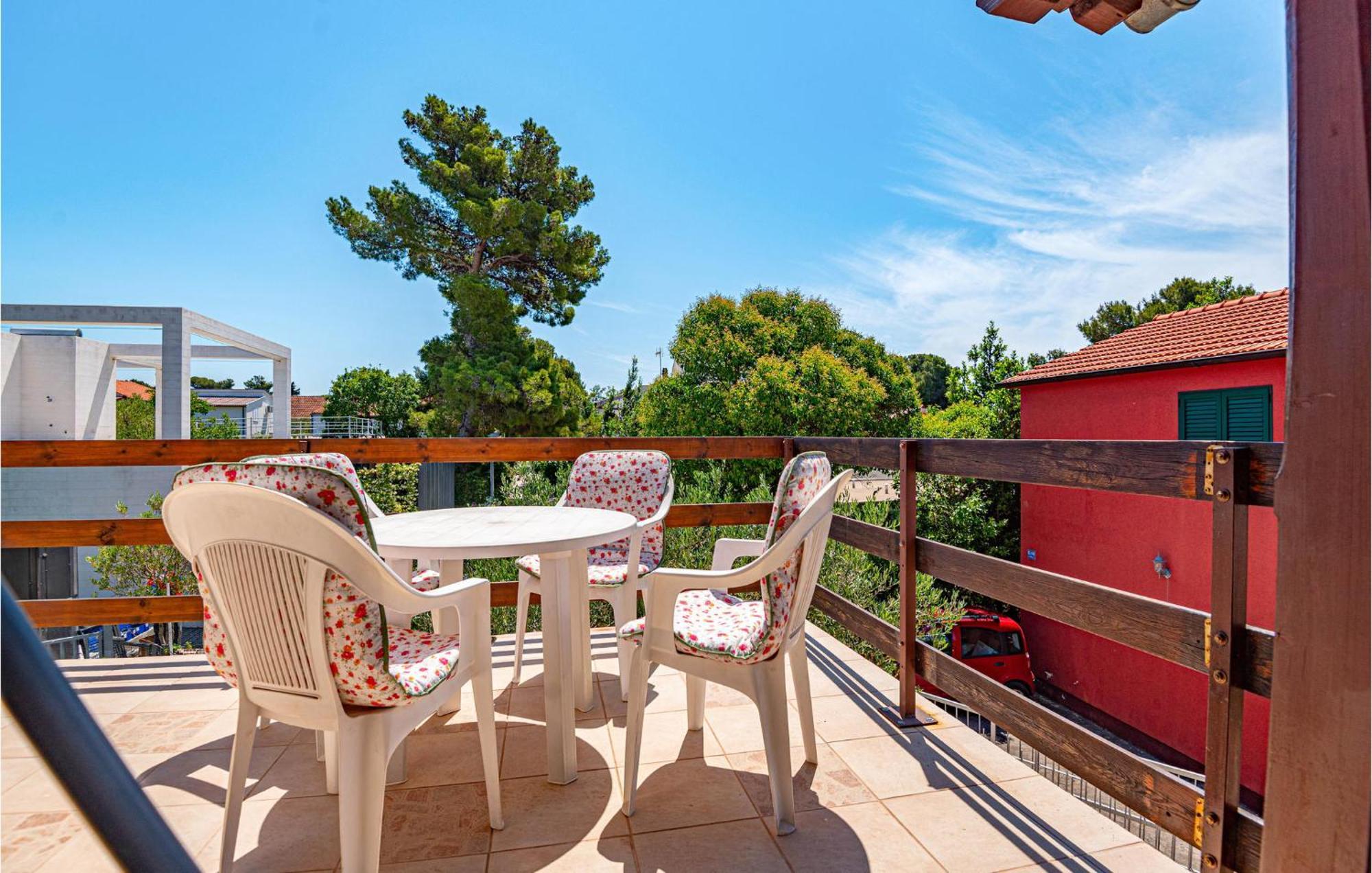 Pet Friendly Apartment In Jadrija With Wifi Bagian luar foto